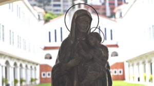 UNEDOG: Peregrinación Mariana en Octubre